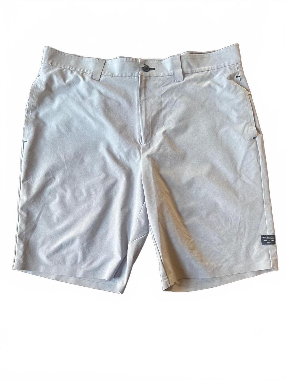 Polyester performance shorts, TravisMathew, size 34(0099)
